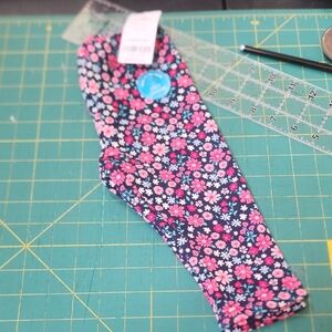 Nwt Sz 9-12 Months Floral Navy And Pink Cozy Leggings